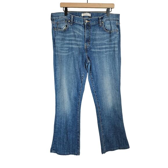 Levi's 515 Bootcut Jeans Light Wash Denim Women's 16 - Picture 1 of 12